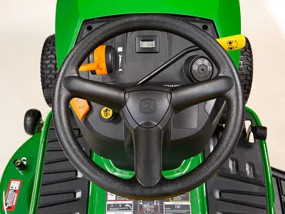 John Deere 106.7cm 17.5 HP S100 Lawn Tractor